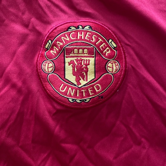 Manchester United Warm-Up/Training Jersey - Size “Men’s” Medium - Picture 2 of 8